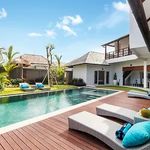 Hiburan 1 By Finder , Seminyak (Bali) Indonesia